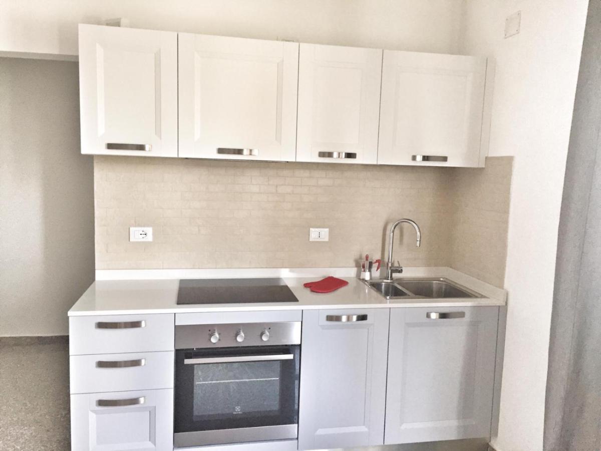 Red Tower Venice Apartment - 2 Mins From Vce Airport- Free Wifi Tessera Luaran gambar